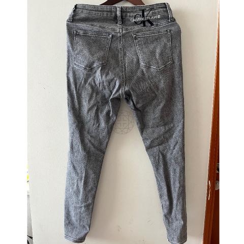 Large Product Preview Image 2