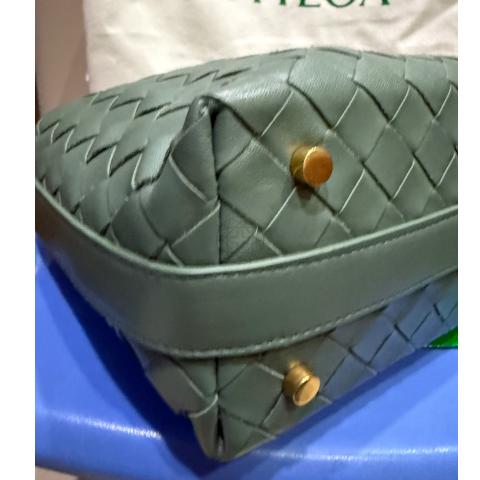 Large Product Preview Image 9