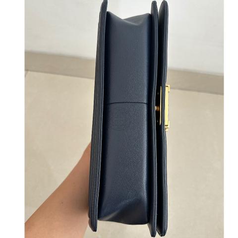 Large Product Preview Image 11
