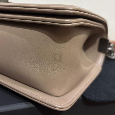 Large Product Preview Image 11