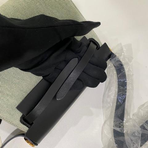 Large Product Preview Image 19