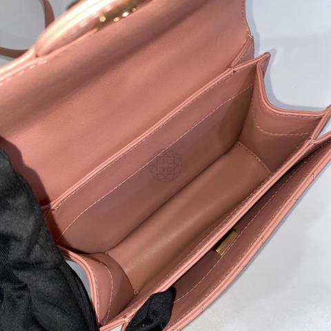 Large Product Preview Image 19