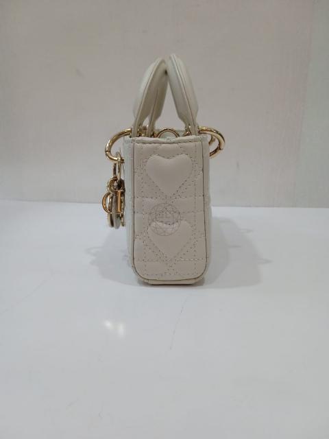 Large Product Preview Image 3