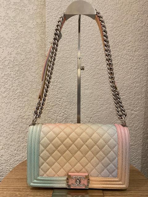 Large Product Preview Image 19