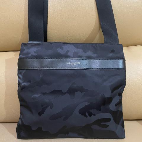 Large Product Preview Image 7
