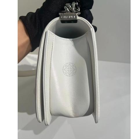 Large Product Preview Image 3