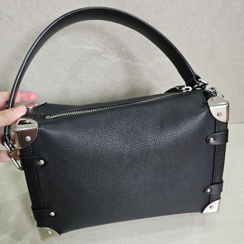 Large Product Preview Image 2