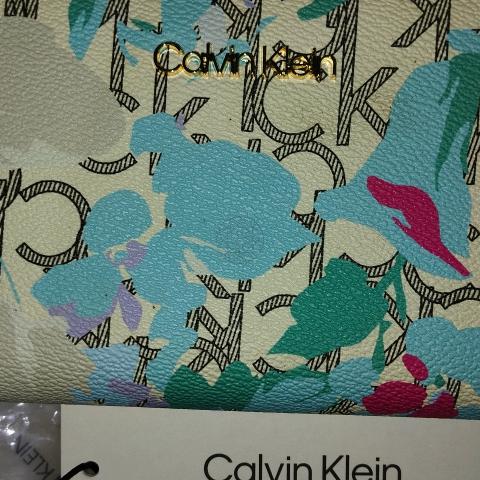 Large Product Preview Image 4