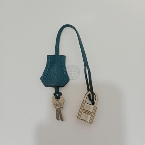 Large Product Preview Image 21