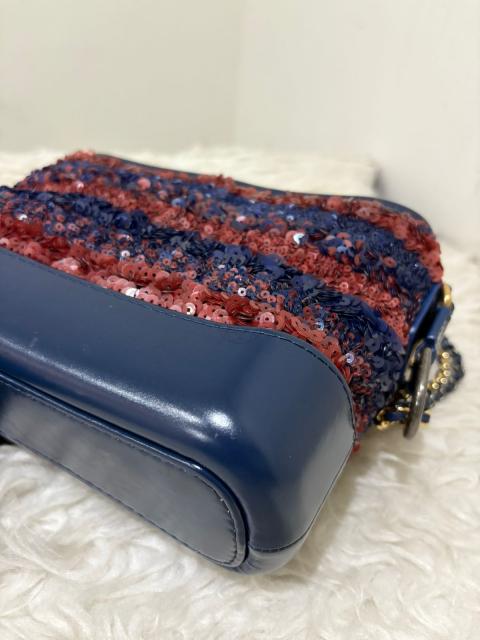 Large Product Preview Image 18