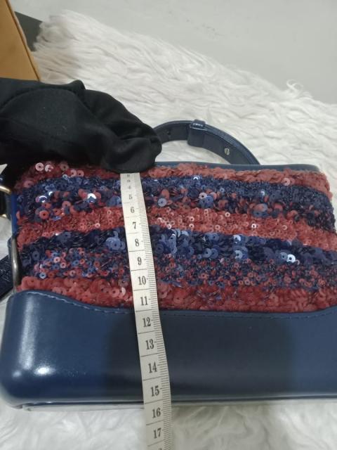Large Product Preview Image 22