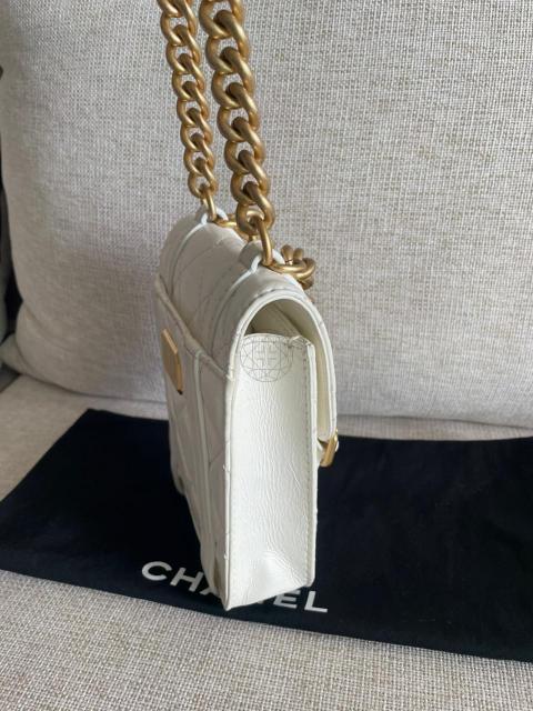 Large Product Preview Image 3