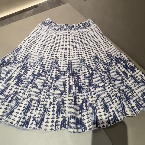 Large Product Preview Image 2