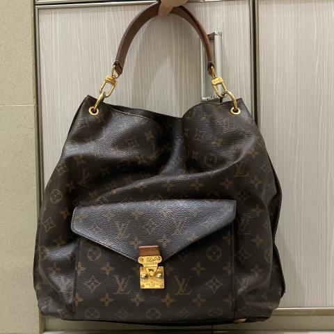 Large Product Preview Image 2