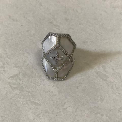 Large Product Preview Image 3