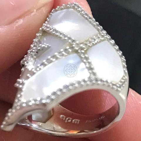 Large Product Preview Image 5