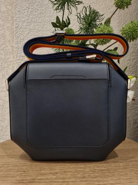 Large Product Preview Image 19