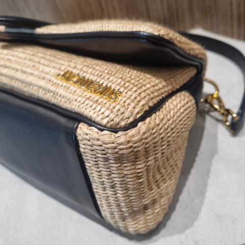 Large Product Preview Image 11