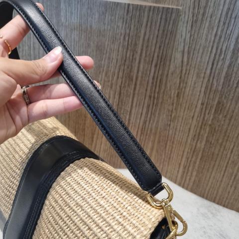 Large Product Preview Image 7