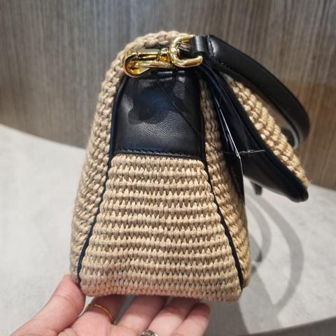 Large Product Preview Image 4