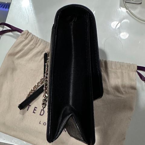 Large Product Preview Image 4