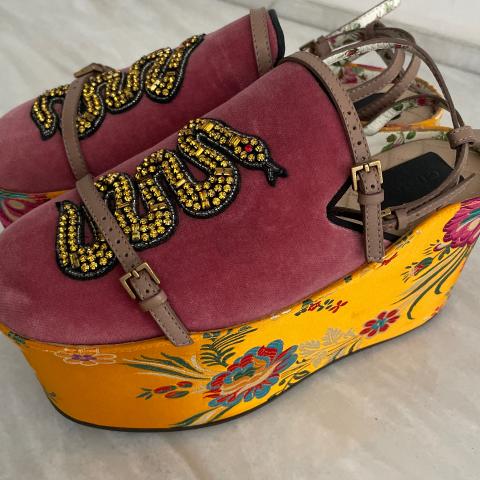 Large Product Preview Image 5