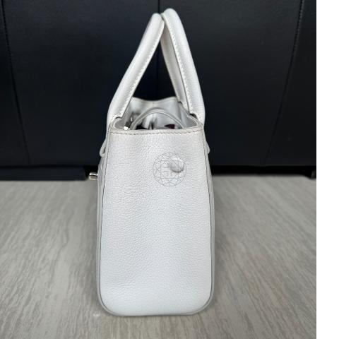 Large Product Preview Image 4