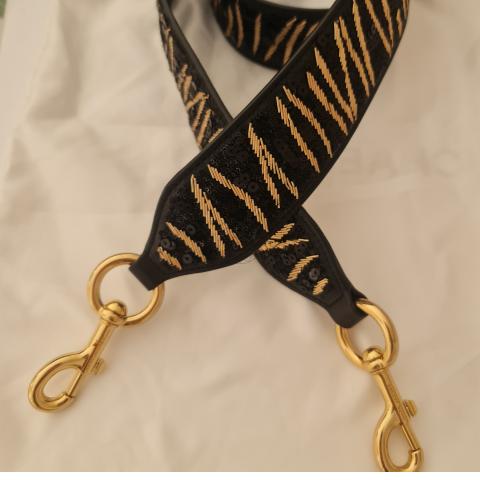 Large Product Preview Image 4