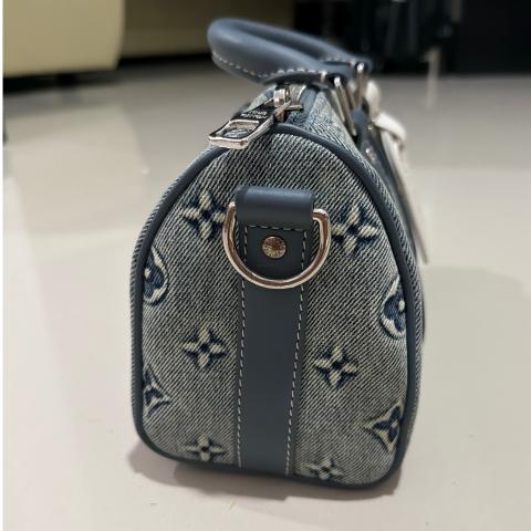 Large Product Preview Image 4