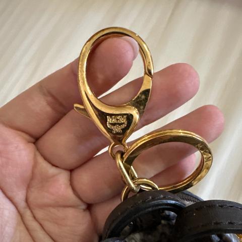 Large Product Preview Image 5