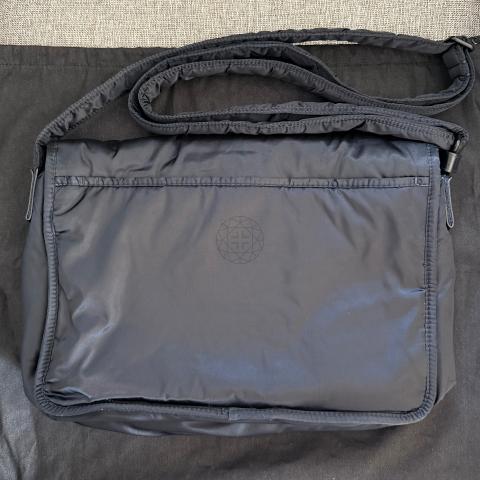 Large Product Preview Image 2