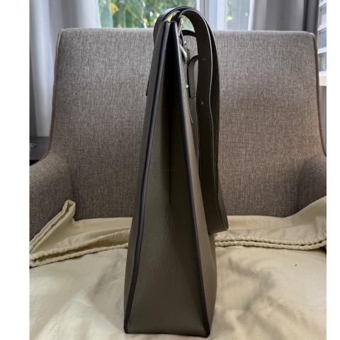 Large Product Preview Image 3