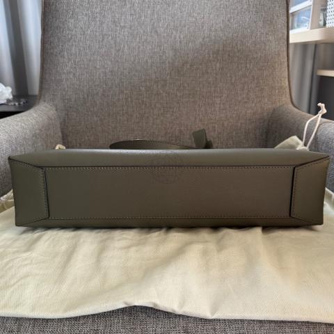 Large Product Preview Image 5