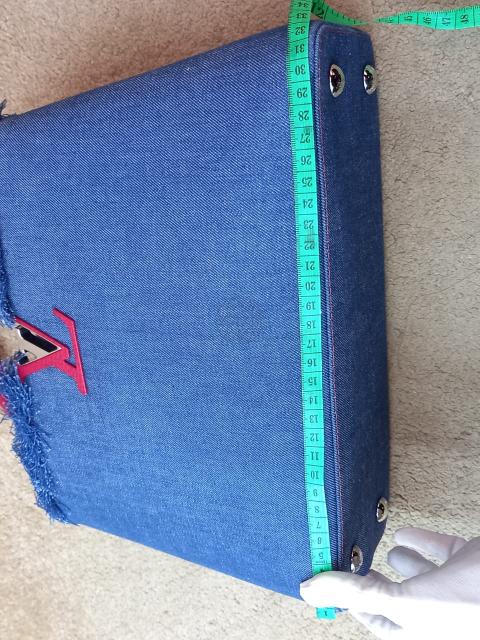 Large Product Preview Image 24