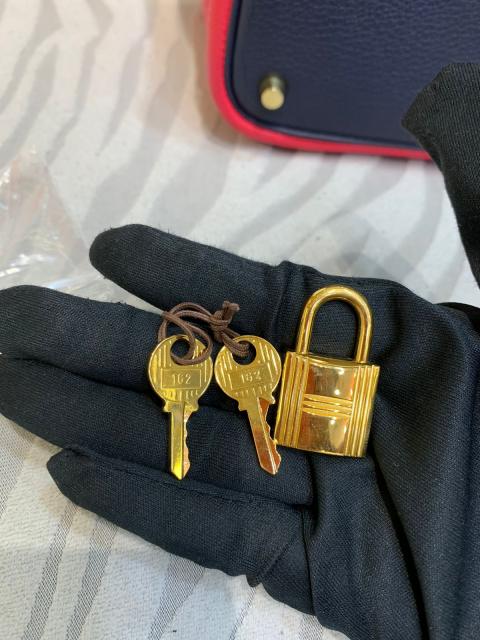 Large Product Preview Image 8