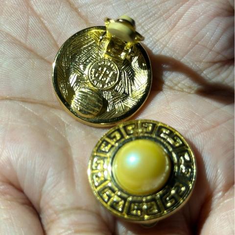 Large Product Preview Image 2