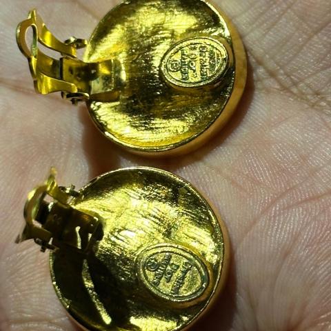 Large Product Preview Image 2