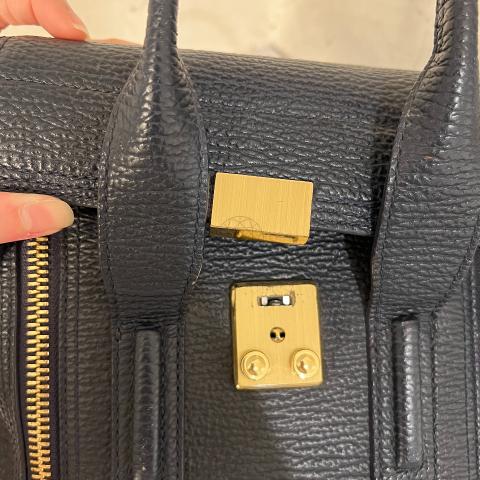 Large Product Preview Image 14