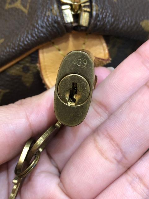 Large Product Preview Image 19