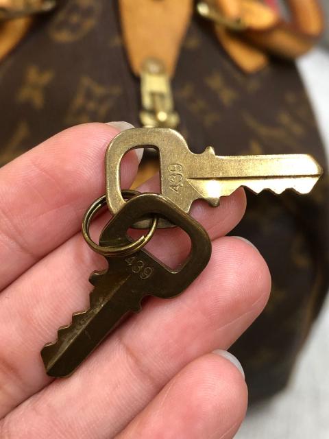 Large Product Preview Image 21