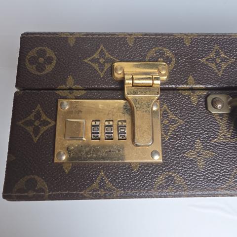 Large Product Preview Image 40