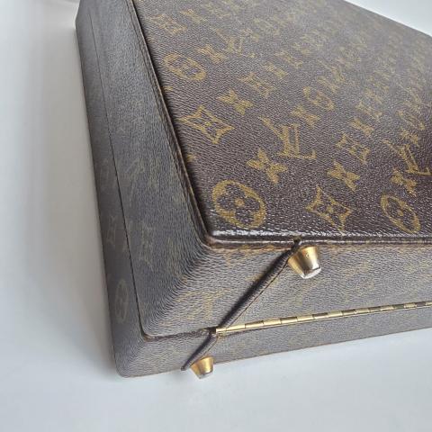 Large Product Preview Image 41