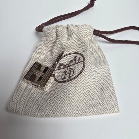 Large Product Preview Image 26