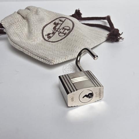 Large Product Preview Image 29