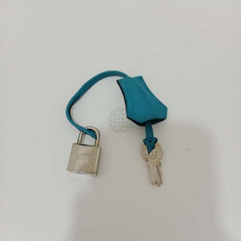 Large Product Preview Image 37