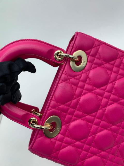 Large Product Preview Image 21