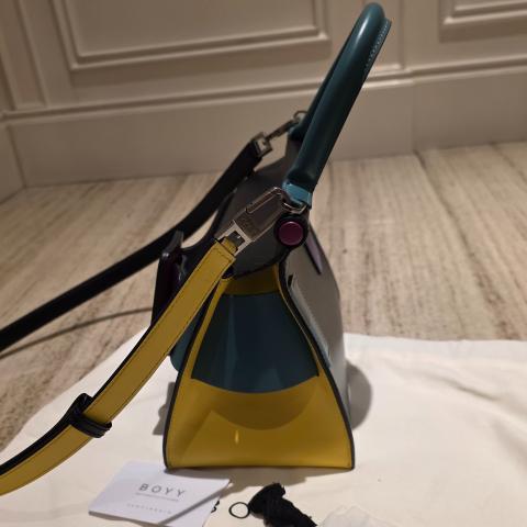 Large Product Preview Image 3