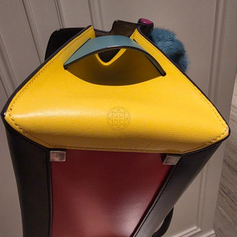 Large Product Preview Image 11