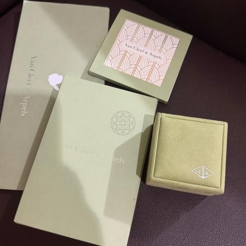 Large Product Preview Image 5