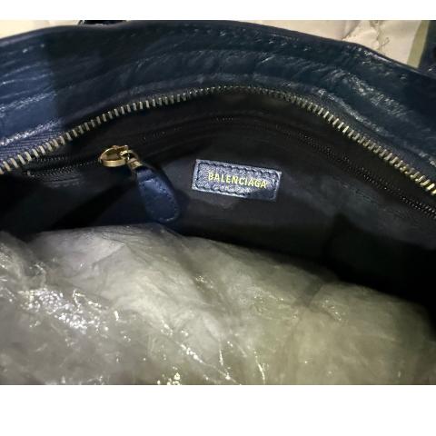 Large Product Preview Image 10